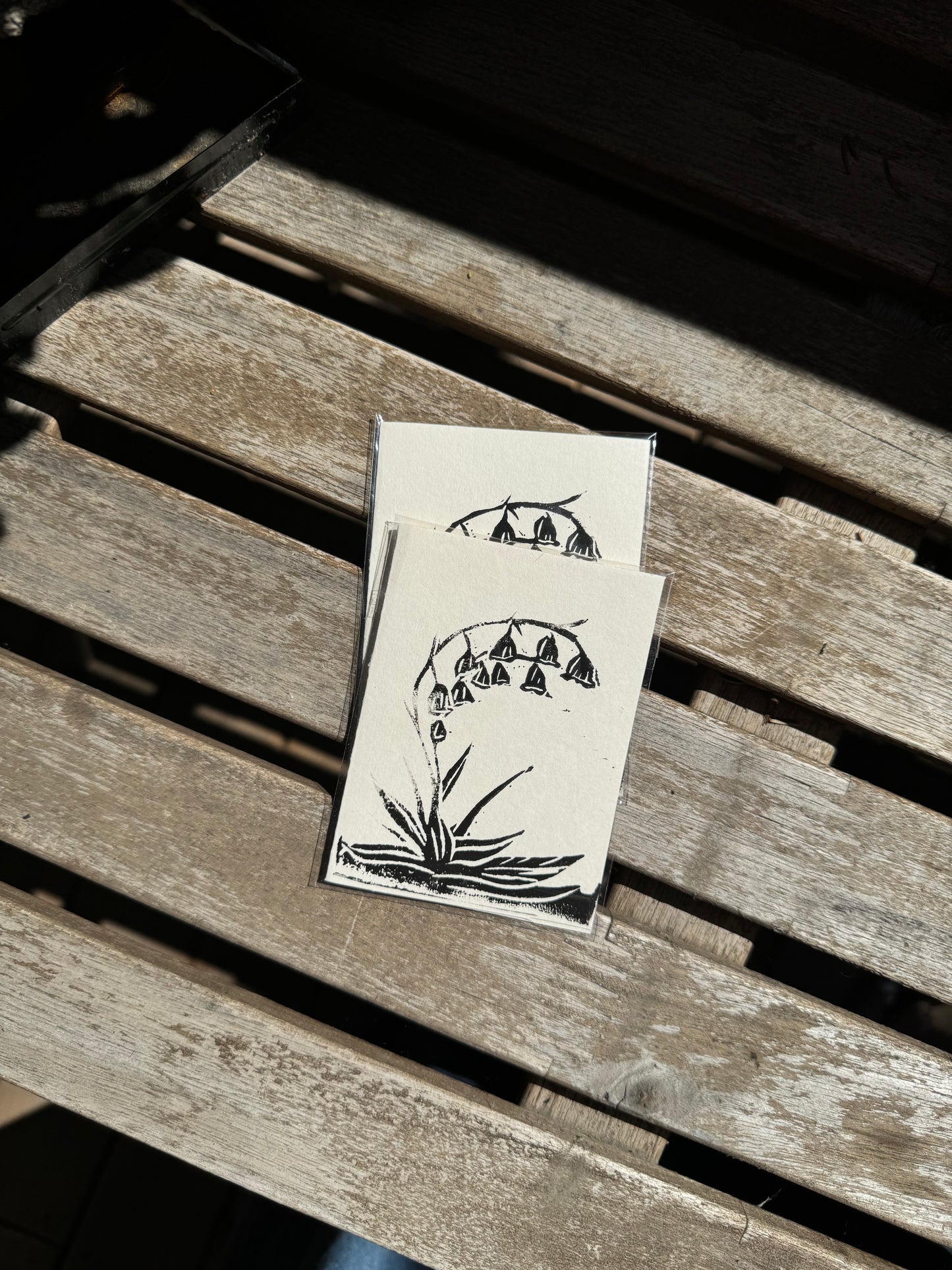 small handprinted bluebell card